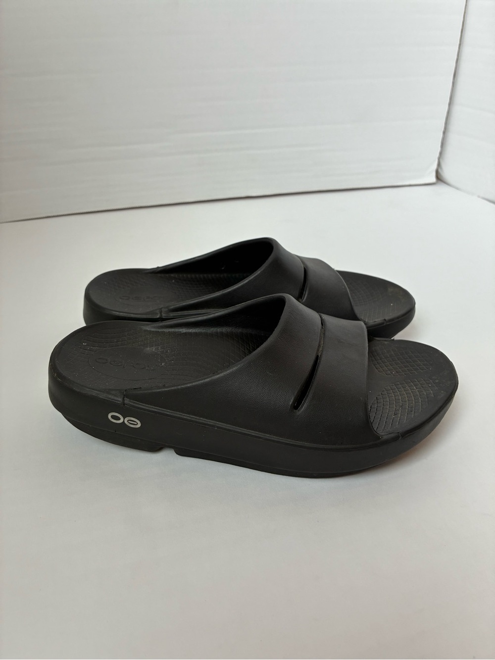 Women’s OOFOS Sandals 5